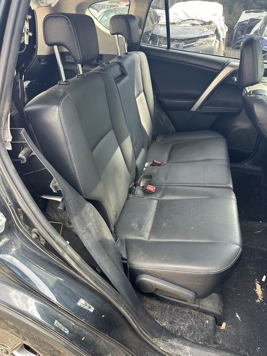 Toyota Rav4 Тойота Рав4 2.2dcat 150кс 2015г автоматик НА ЧАСТИ!