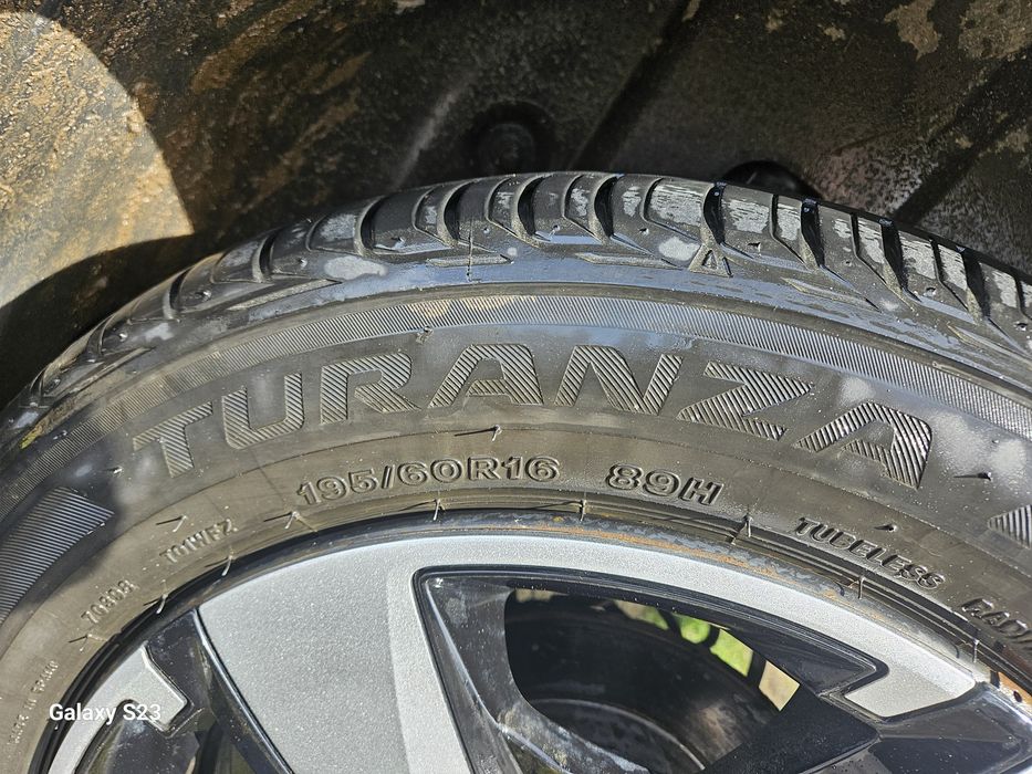 Cauciucuri pe 16,de vanzare