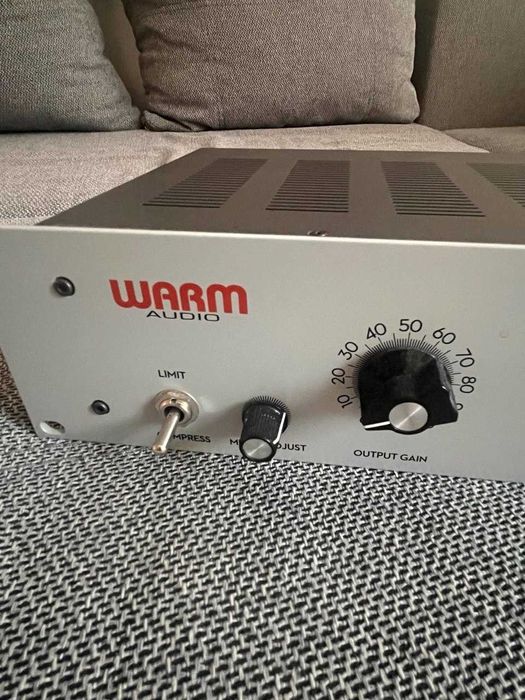 Warm Audio WA-2A Компресор