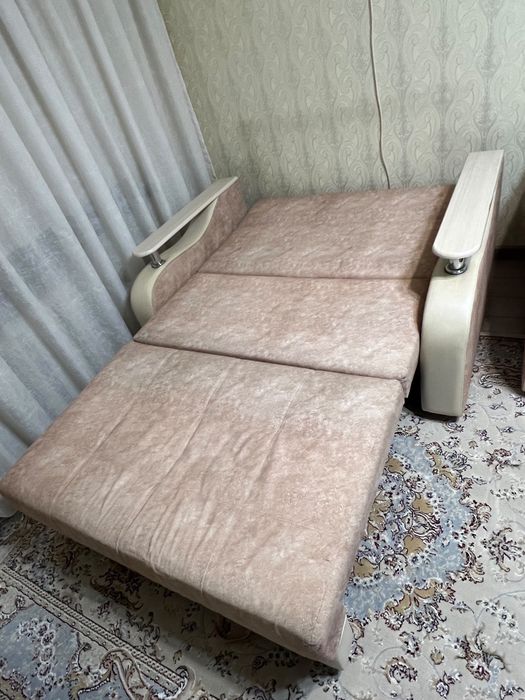 Диван раскладной с тахтой