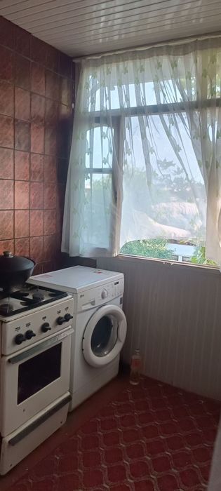 1 Микро район Конечка Озерани олдида