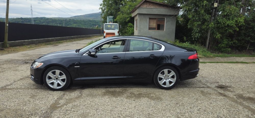 Jaguar XF  2.7 Diesel 2009