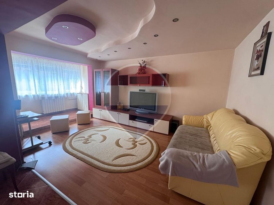 Apartament cu 3 camere de închiriat, în zona Ioșia-Nord