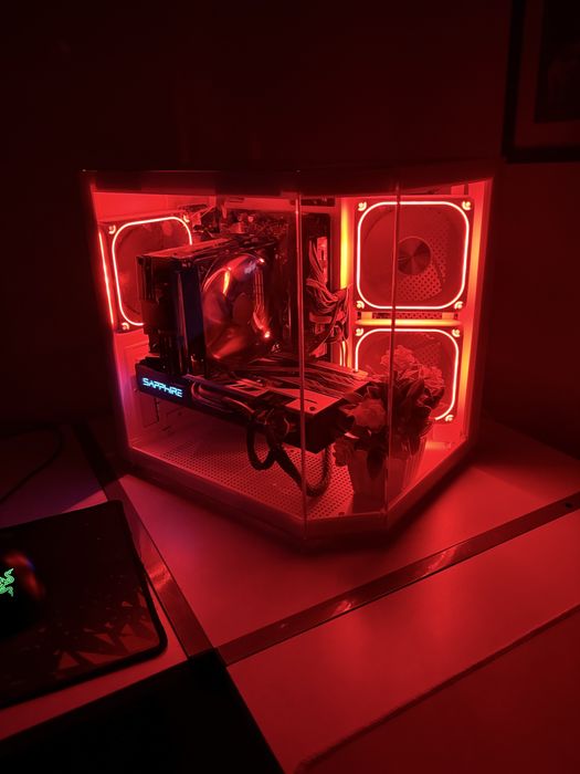 PC Gaming alb RGB i5 10400 / 16GB RAM  DDR4/ perfect pentru jocuri