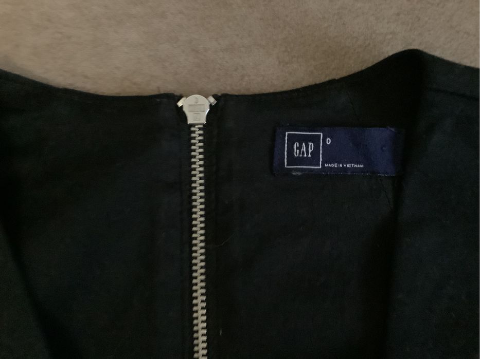 Платье GAP для девушки размер 0 (42-44)