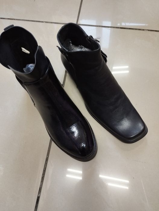 Продам женскую обувь,угги