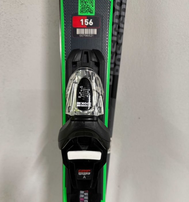 Ски Rossignol React GT Carbon 156см и щеки Rossignol