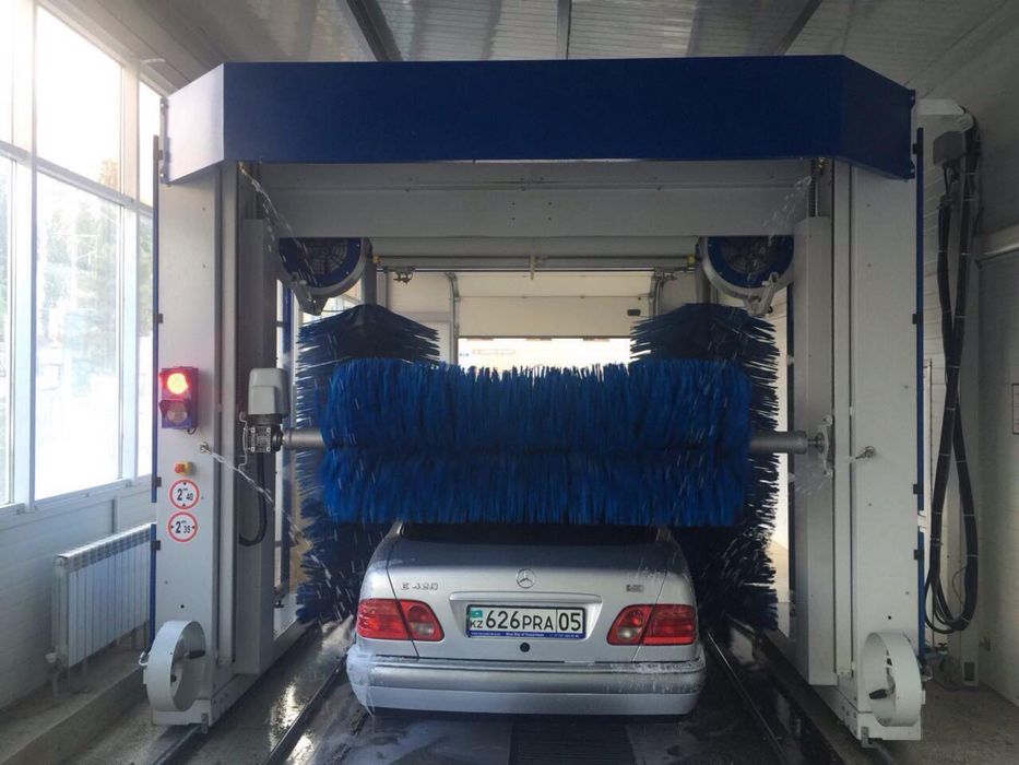 Робот автомойка