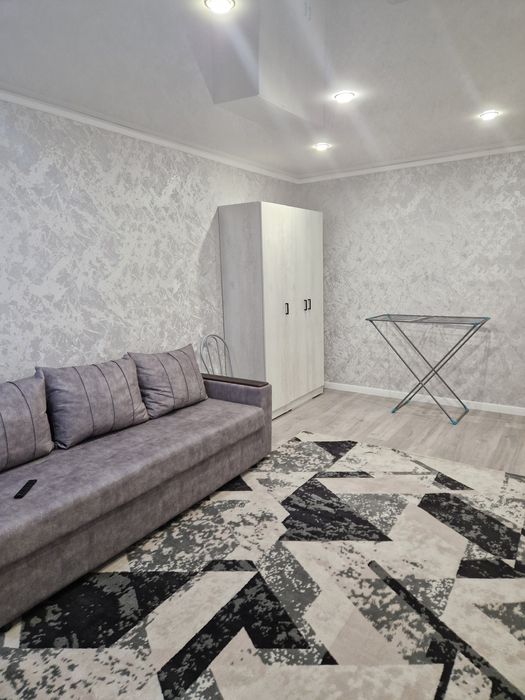 Сдам 2х ком квартиру