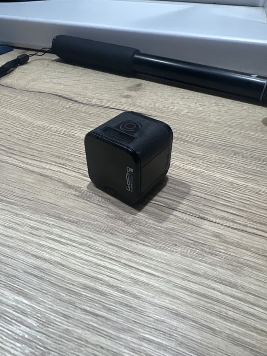 Продам Go pro hero 4 session