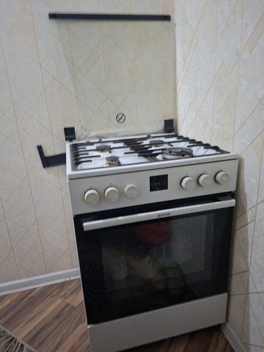 Газ  плитка GORENJE (производство  Словакия)