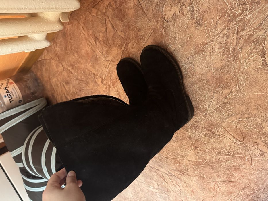 Зимние кожаные сапоги