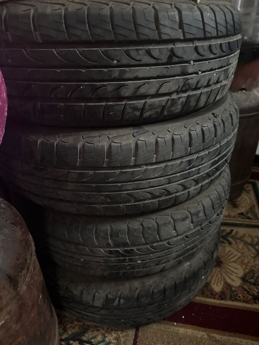 Продам шины летние