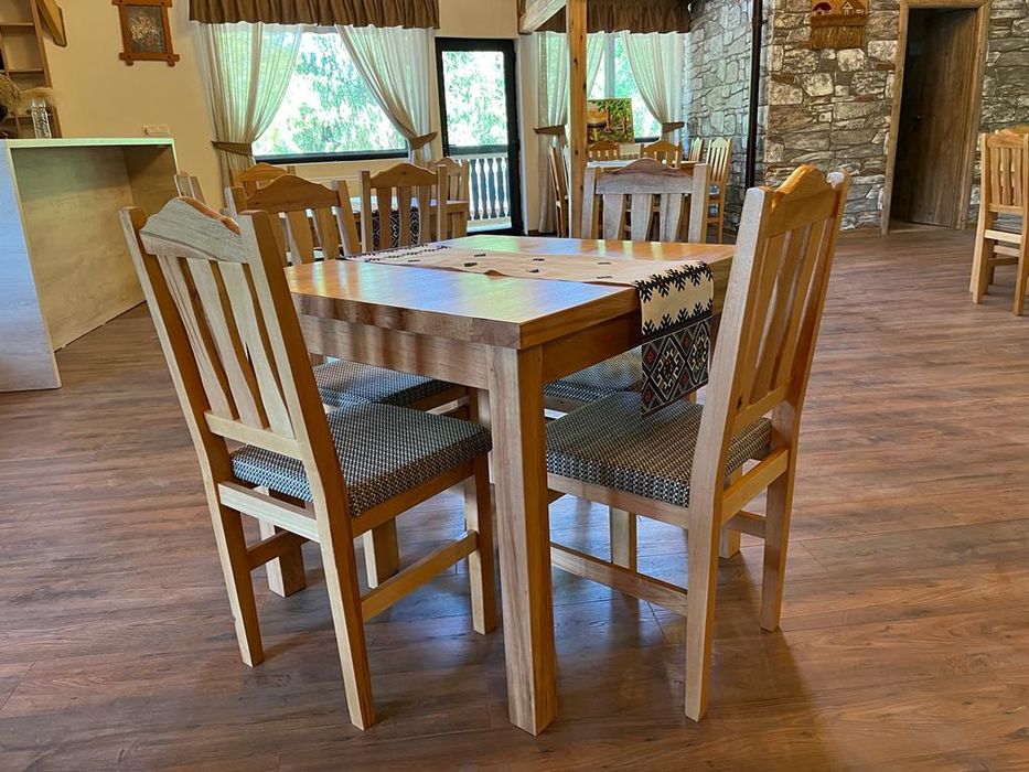 Mobiler rustic/scaune și mese din lemn masiv de fag sau stejar