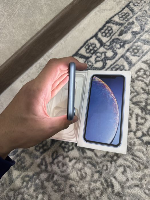 iPhone Xr 64GB 77% korobka document