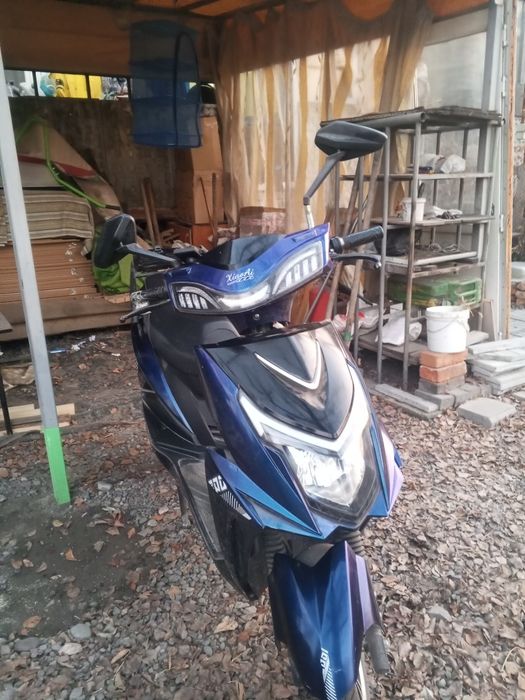 Электро скутер  .