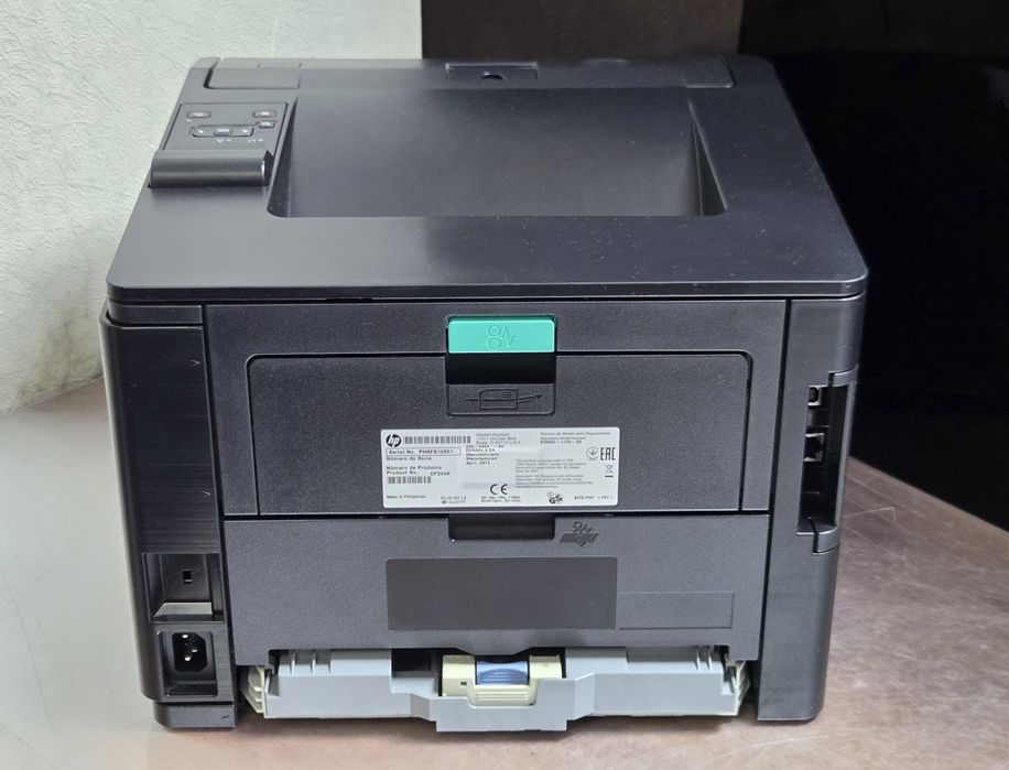 Продаю черно-белый лазерный принтер HP m401dne Дуплекс
