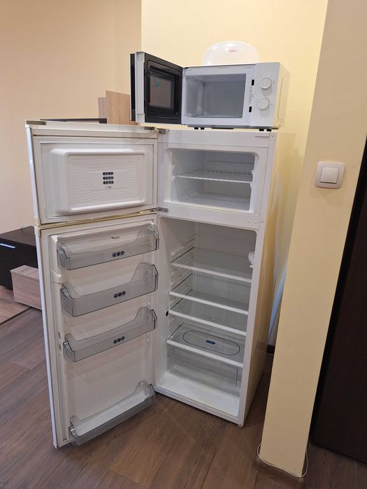 Дава се под наем Двустаен апартамент в Перник, Красно село - 49 кв.м за 295.8 € - Снимка #4