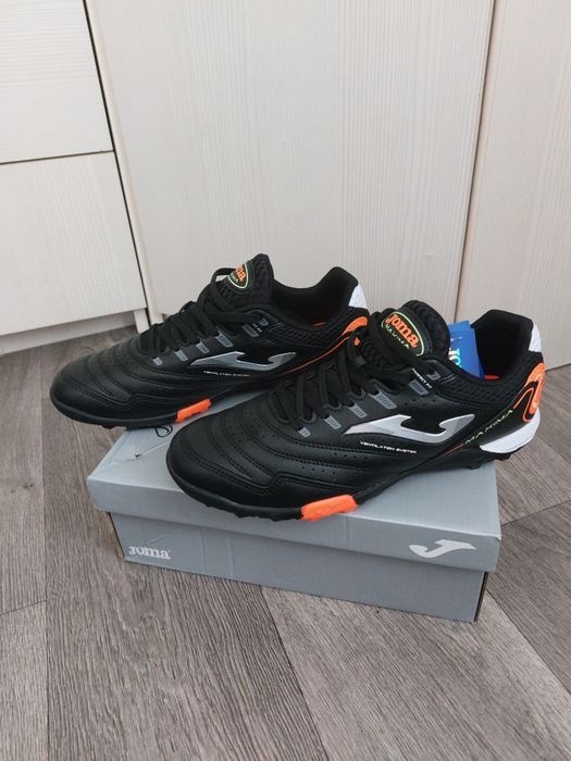 Новые Сороконожки Joma