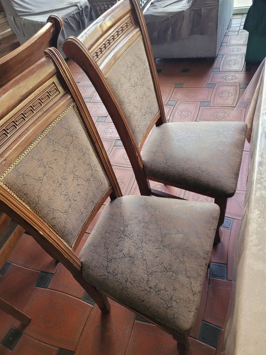 Стол стул комплект сотилади