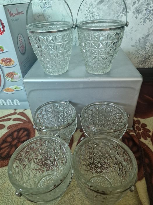 Ваза  конфетница стеклянная