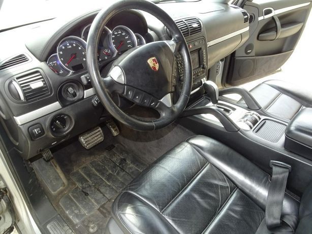 Dezmembrez porsche cayenne 4.5s/ piese cayenne s/ motor cayenne 4.5 s