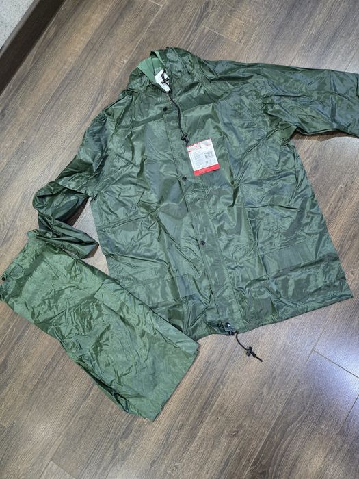 Костюм влагозащитный