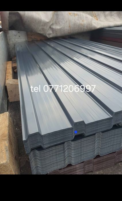 Vând tabla cutata colorata