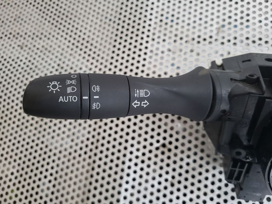 Banda Spira Spirala Volan Airbag Bloc Lumini Maneta Semnalizare Stergatoare Nissan Qashqai J11 An 2014-2015-2016-2017-2018-2019-2020 Volan Stanga Cod