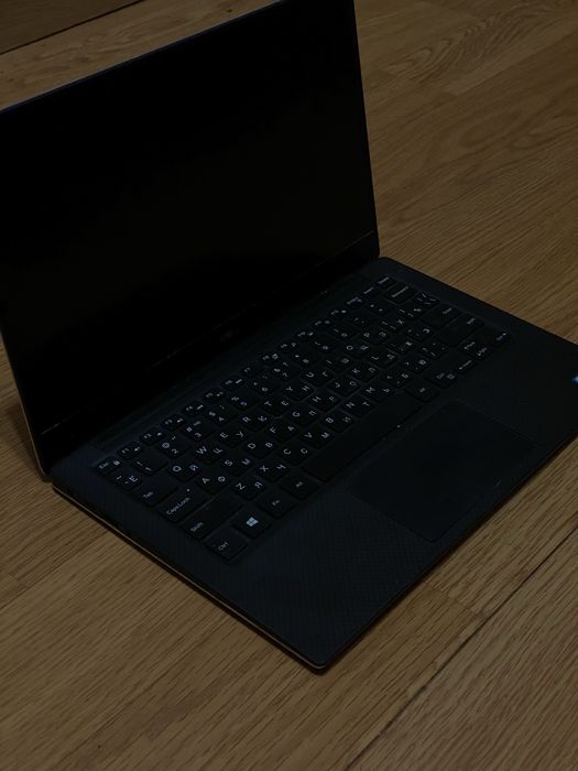 Ноутбуе dell продам