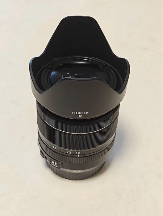 Fujifilm Fujinon XF 18-55mm. 2.8-4