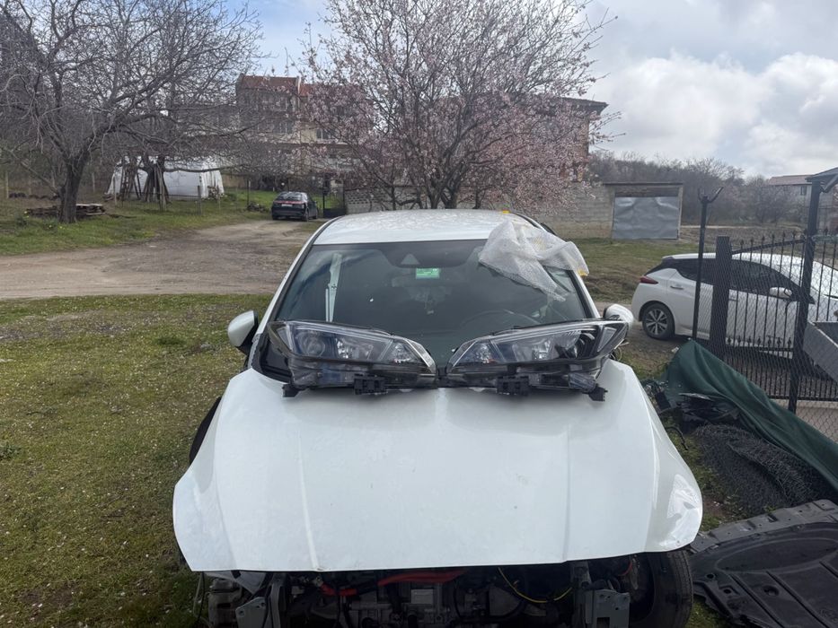 Nissan leaf ZE1 40kwh на части