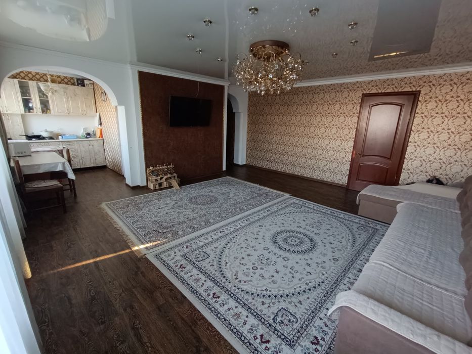 Продам евро 2-комнатную квартиру