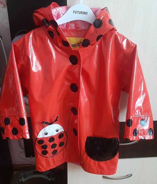 Ветровка -дождевик