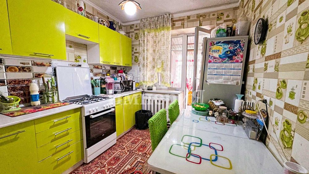 Продам 3 ком кв Алишер Империя