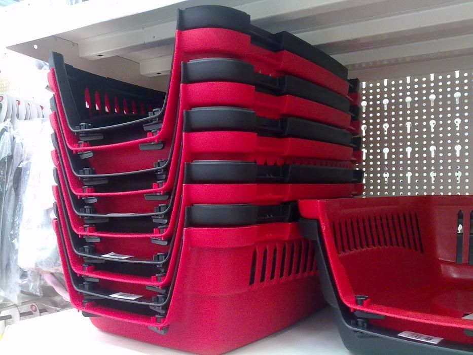 Преносима, транспортна клетка за животни, зайци, кучета, котки и др.