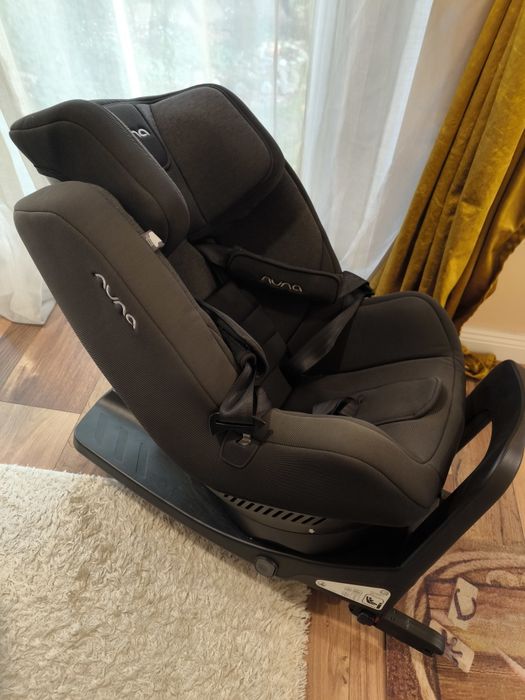 Scaun auto copii cu baza Isofix rotativ