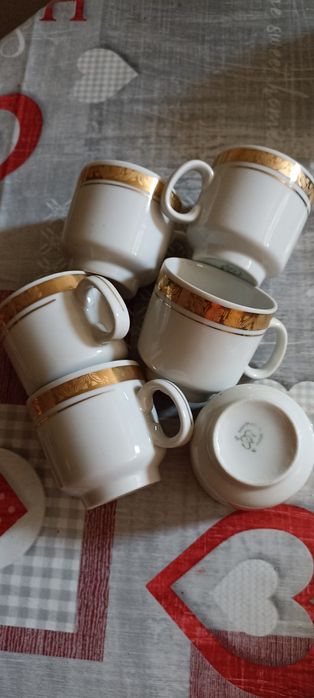 Сервизи - кристал, порцелан, стъкло