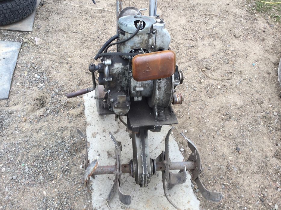 Продам мото плуг