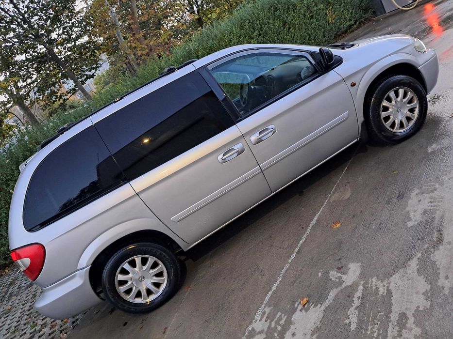 КРАЙСЛЕР ВОЯДЖЪР  2.5 ТД , 143 кс , 2003 г. 12 м.