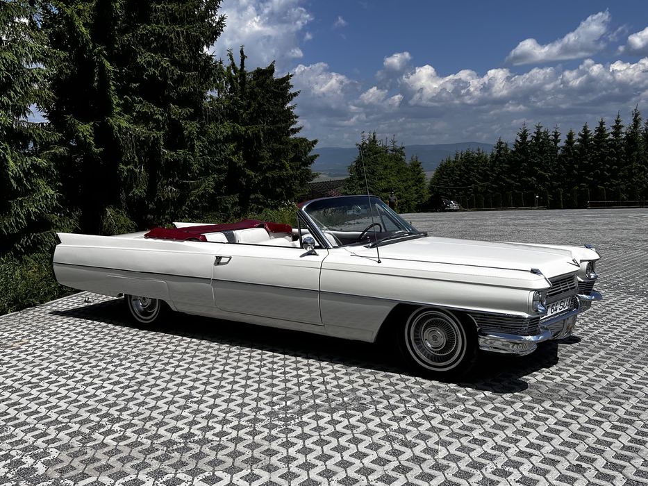 Inchiriez masini Epoca Evenimente Cadillac