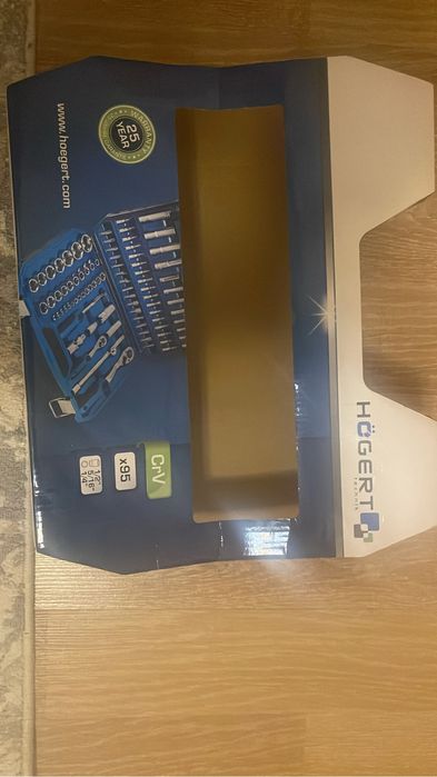 Срочно продам  чемодан с инструментами для автомашин