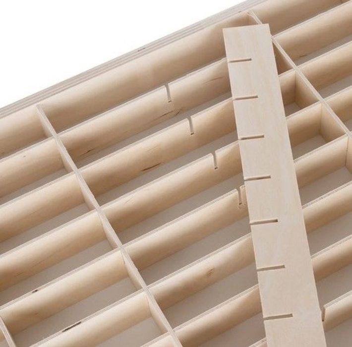 Дървена етажерка за колички, рафт, 90 отделения, Hot wheels, 21997