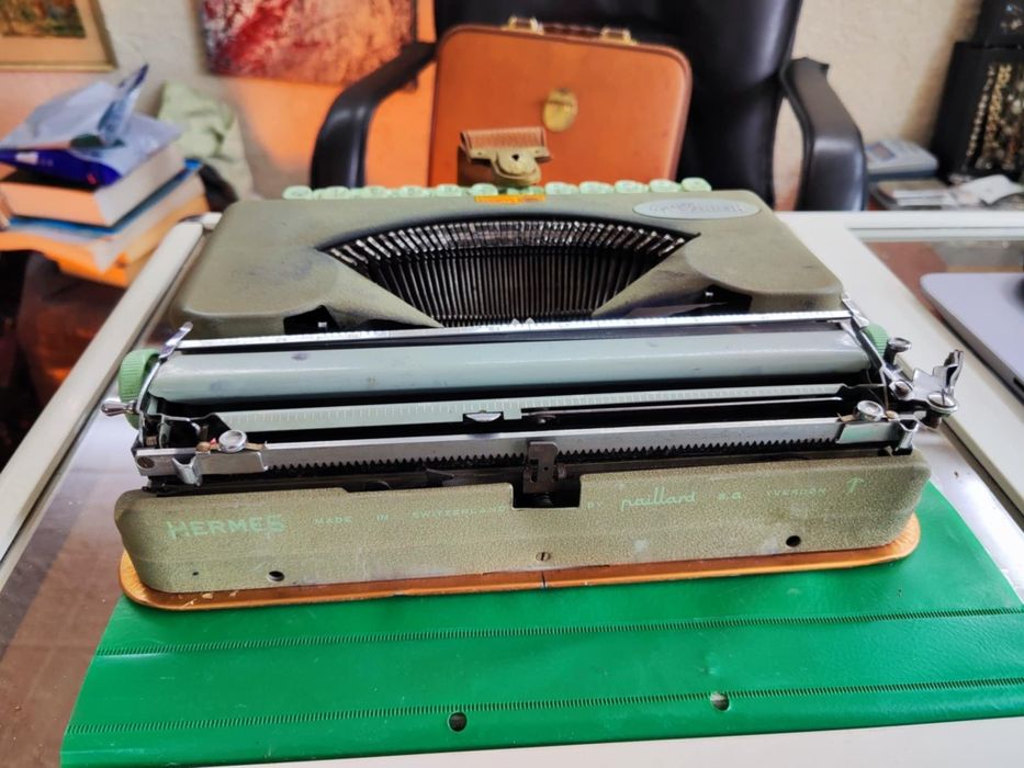 Пишеща машина Hermes Baby 1958 г