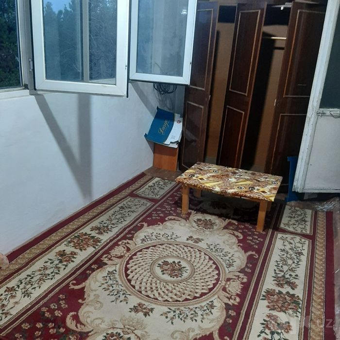 1-room, 40 m², floor 3/4, furnished
