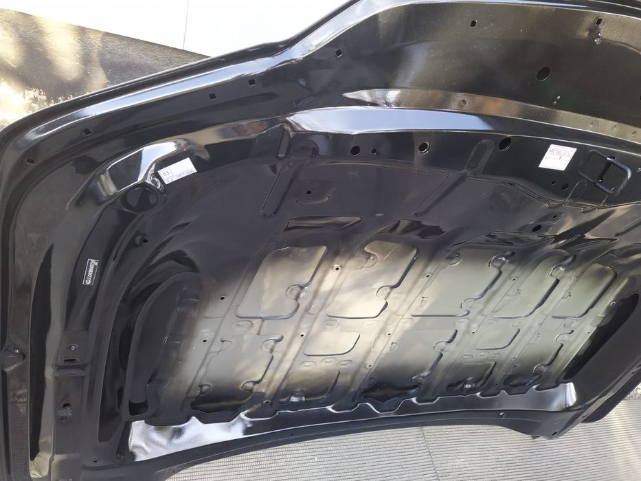 Капот на Lexus LX 570