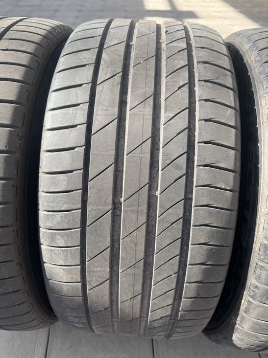 Продам Шины 295/40/20 KUMHO