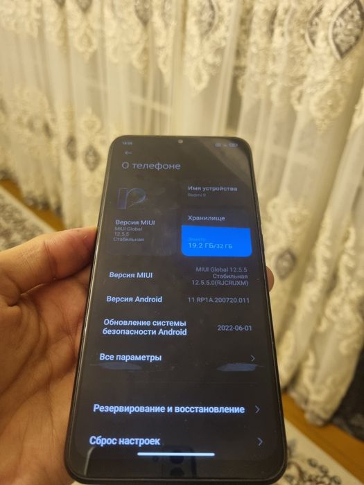 Redmi 9 qora rangda ideal