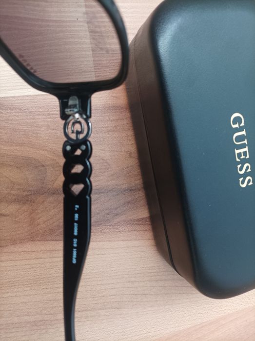 Guess нови слънчеви очила