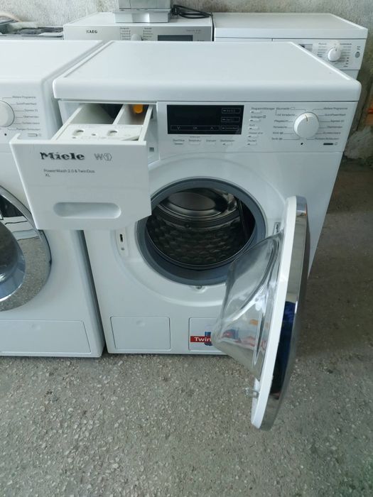 Пералня Miele W1  Power Wash XL 9кг
Цена:490евро
Капацитет на пране 9